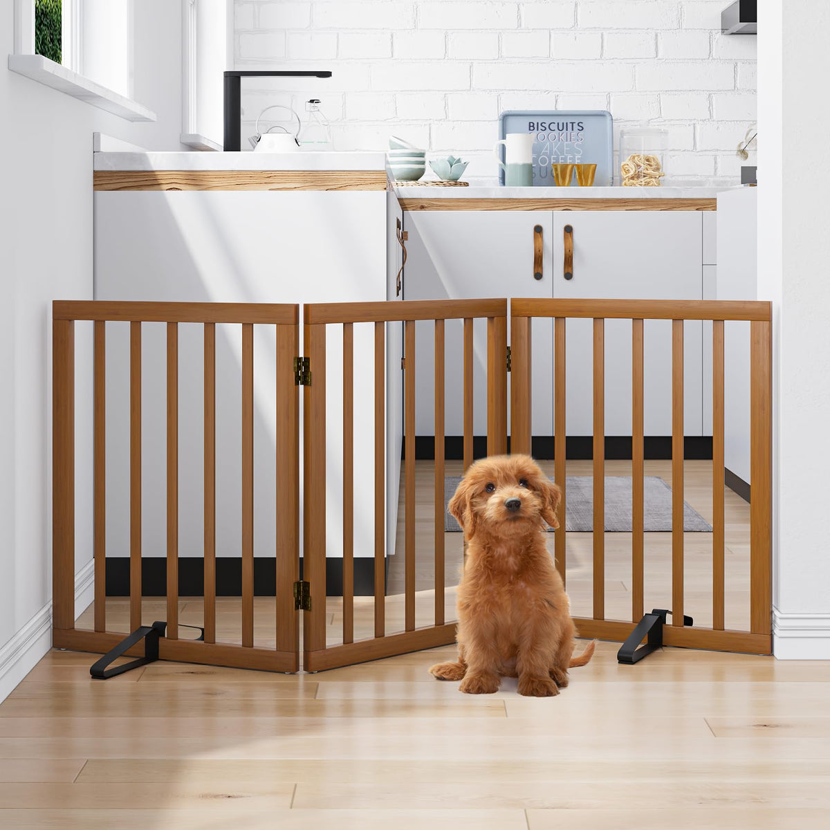 Smart FENDEE Bamboo Dog Gate Freestanding Pet Gate with 2 Support Feet for Doorways,Walnut,24"H