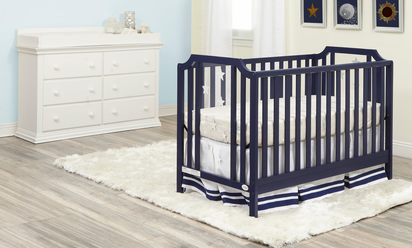Semiocthome Celeste 3-in-1 Convertible Island Crib Navy Blue